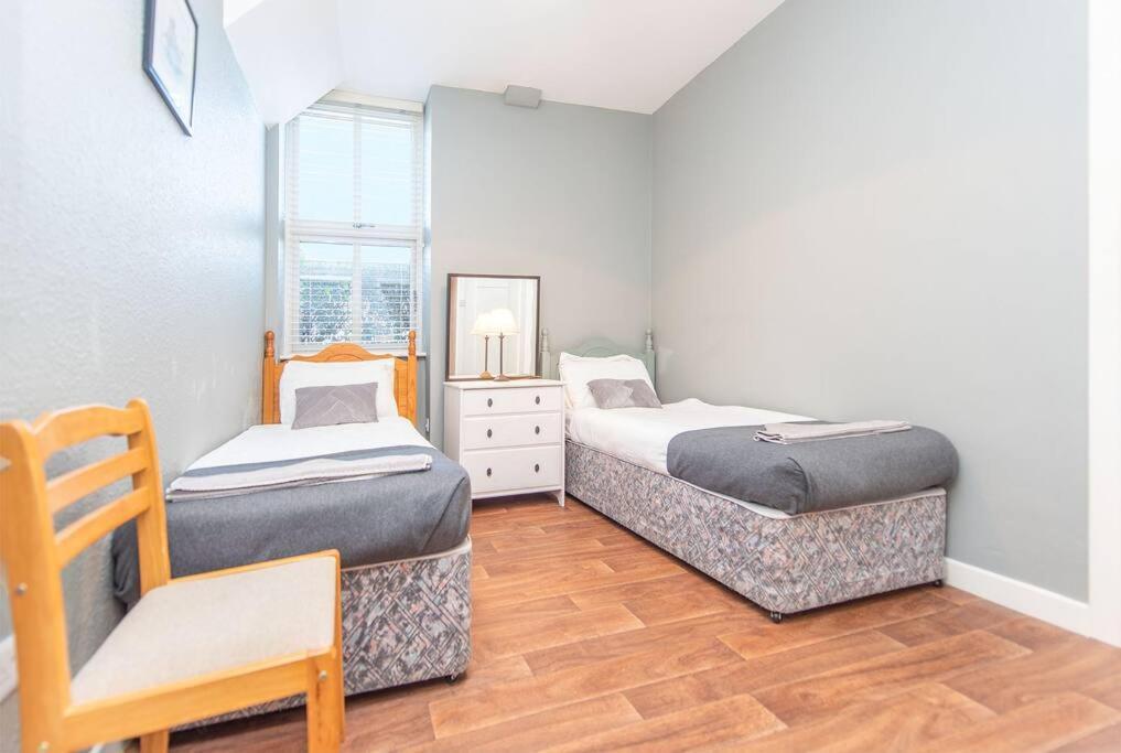 Clonbur House - Studio Village Apartment Galway Eksteriør billede